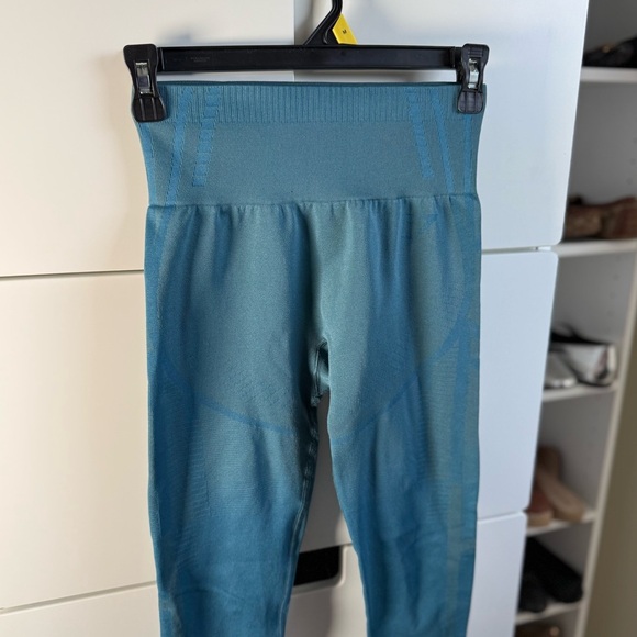 Gymshark Blue High Rise Seamless Leggings Size Small - Picture 6 of 10